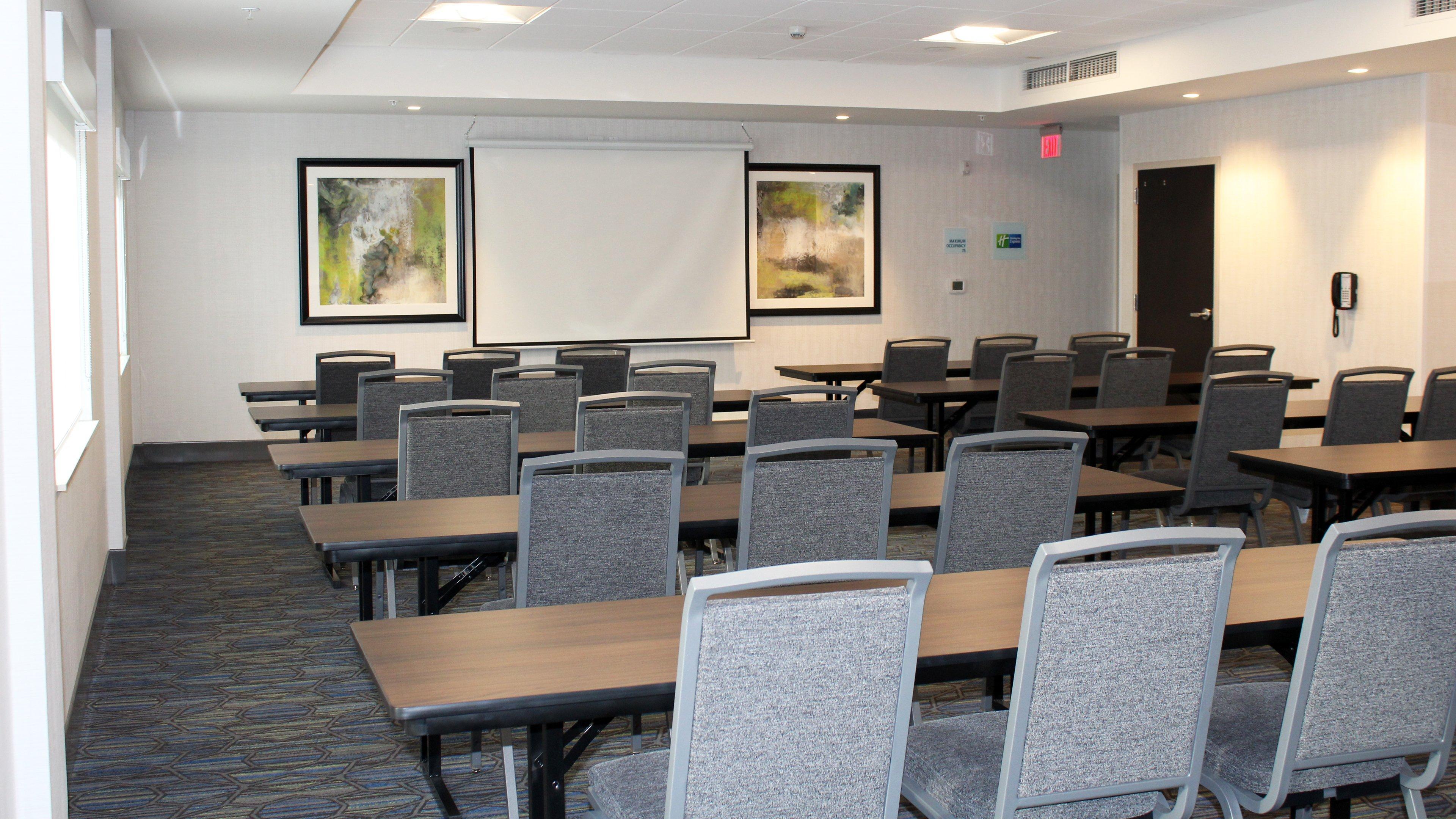Holiday Inn Express & Suites - Jacksonville W - I295 And I10 By Ihg Exterior photo